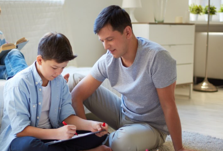 Pola Asuh Overprotektif Ternyata Berdampak pada Usia Harapan Hidup Anak, Simak Penjelasannya